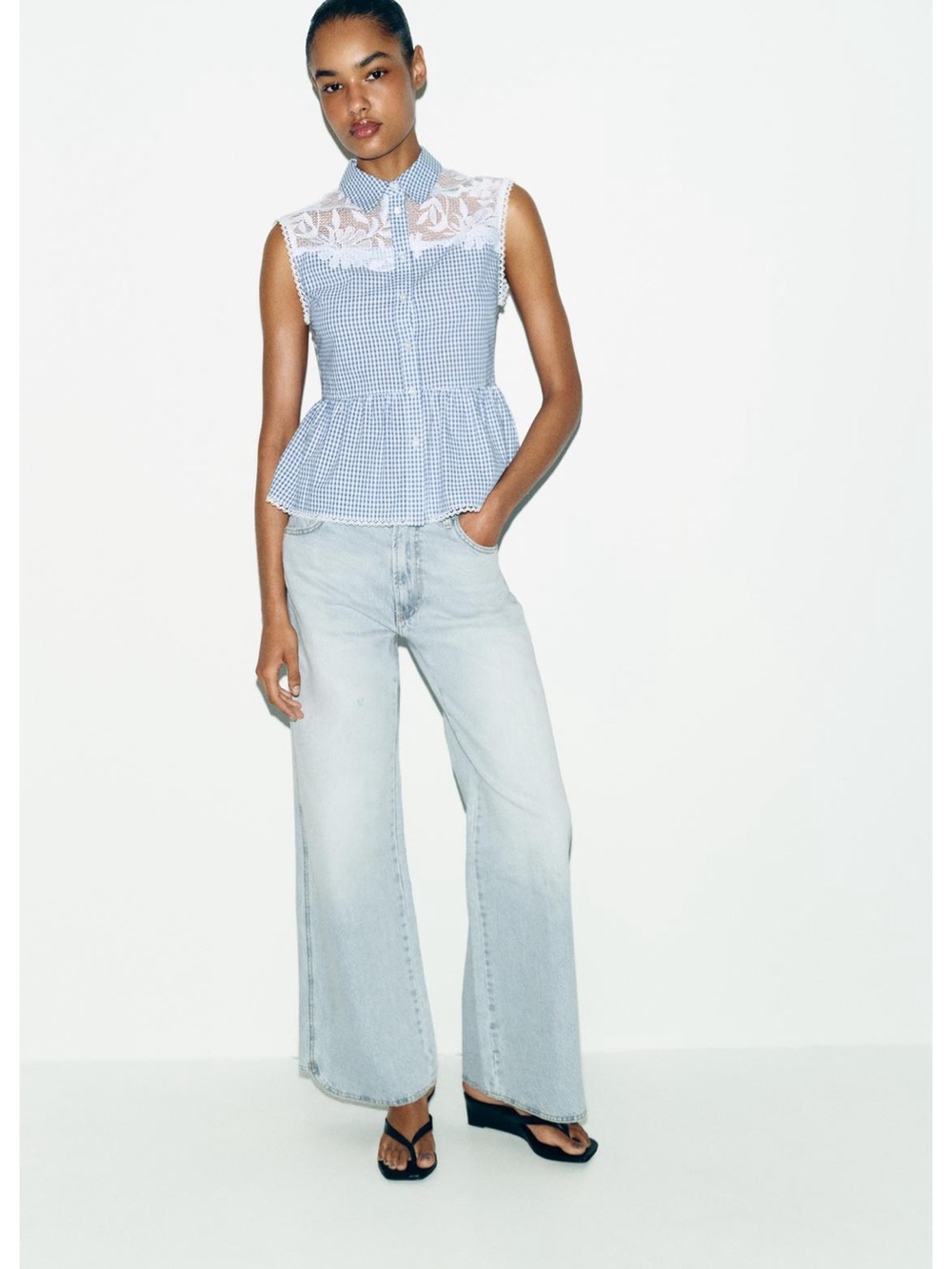 COMBINATION GINGHAM
BLOUSE
LI BLUE / WHITE